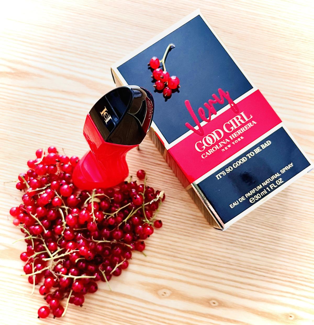 Perfume Carolina Herrera Very  - Perfume Fragrance Good avaliação e preço